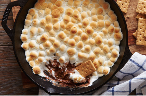 Peanut Butter Cup Smores Dip